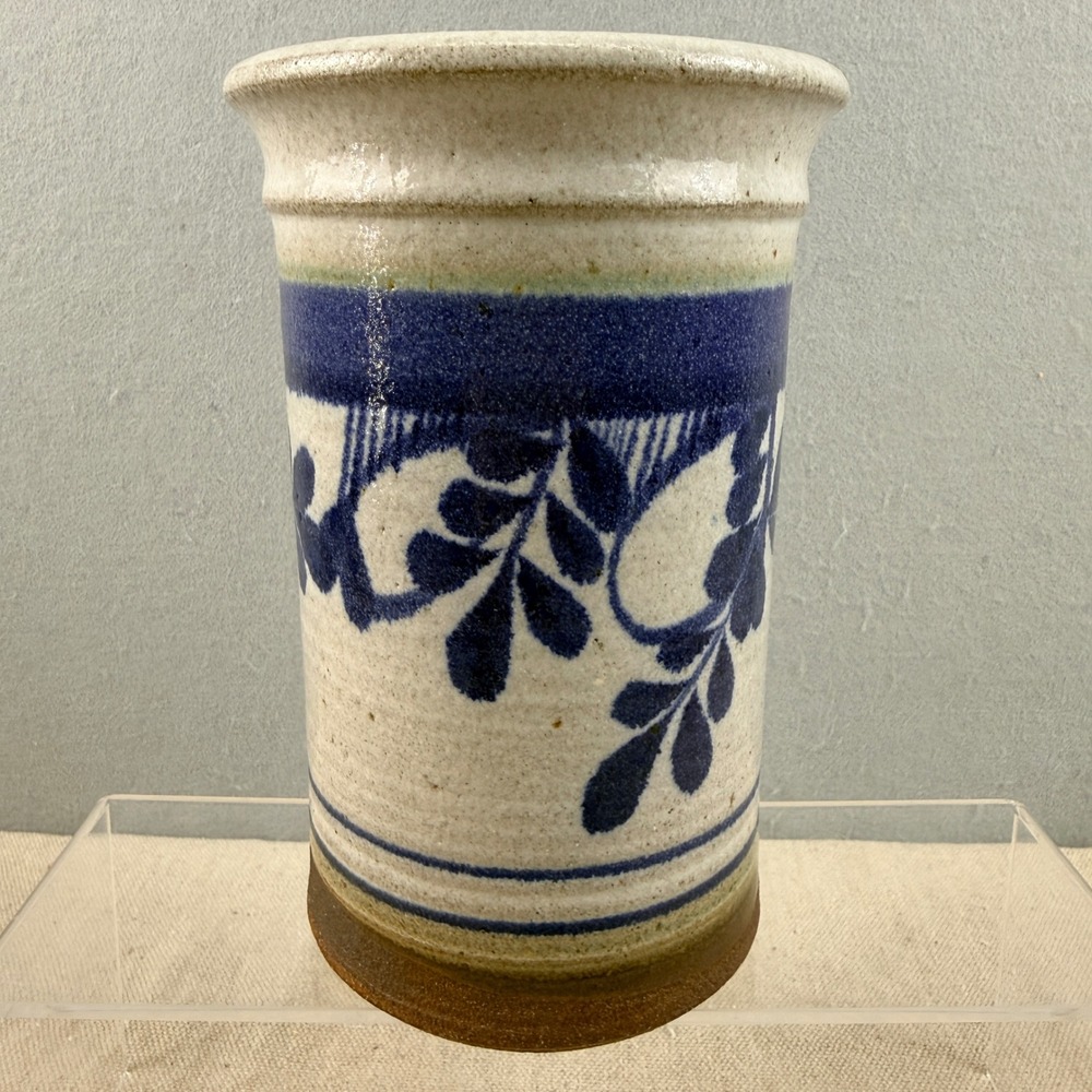 Vintage Studio Pottery Crock Cobalt Blue Leaf Motif Salt Glazed Stoneware 7" - Picture 3 of 9